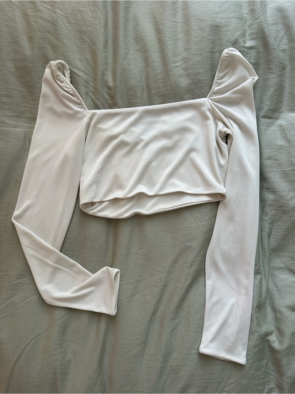 Zara Cream Off-Shoulder Ruched V-Crop Top - Picture 4 of 4